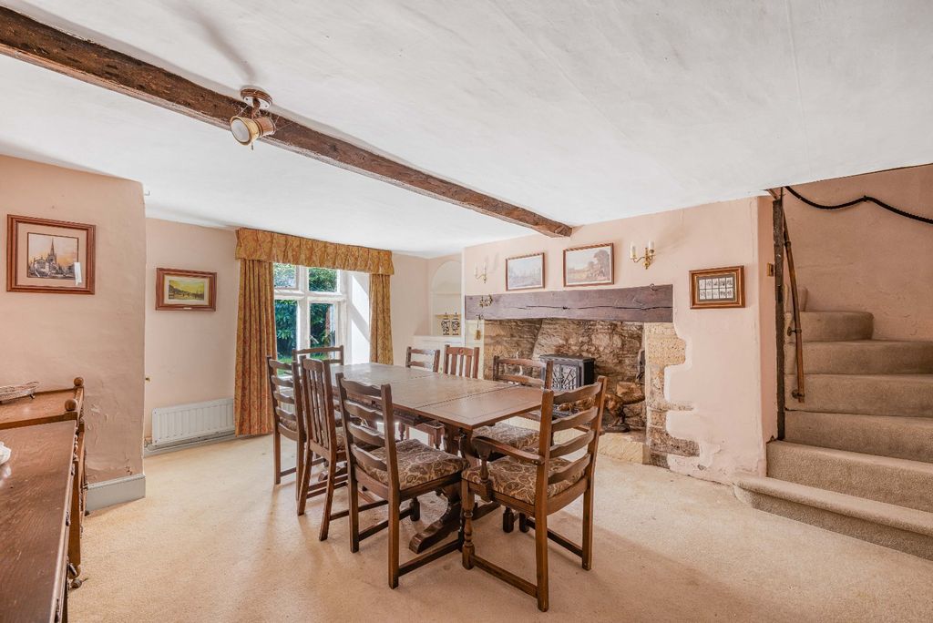 Additional image 2 of 5 bed detached house for saleDownington, Lechlade, Gloucestershire GL7
