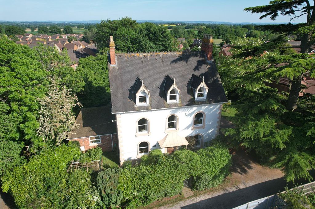 6 bed detached house for saleBury Bar, Newent GL18