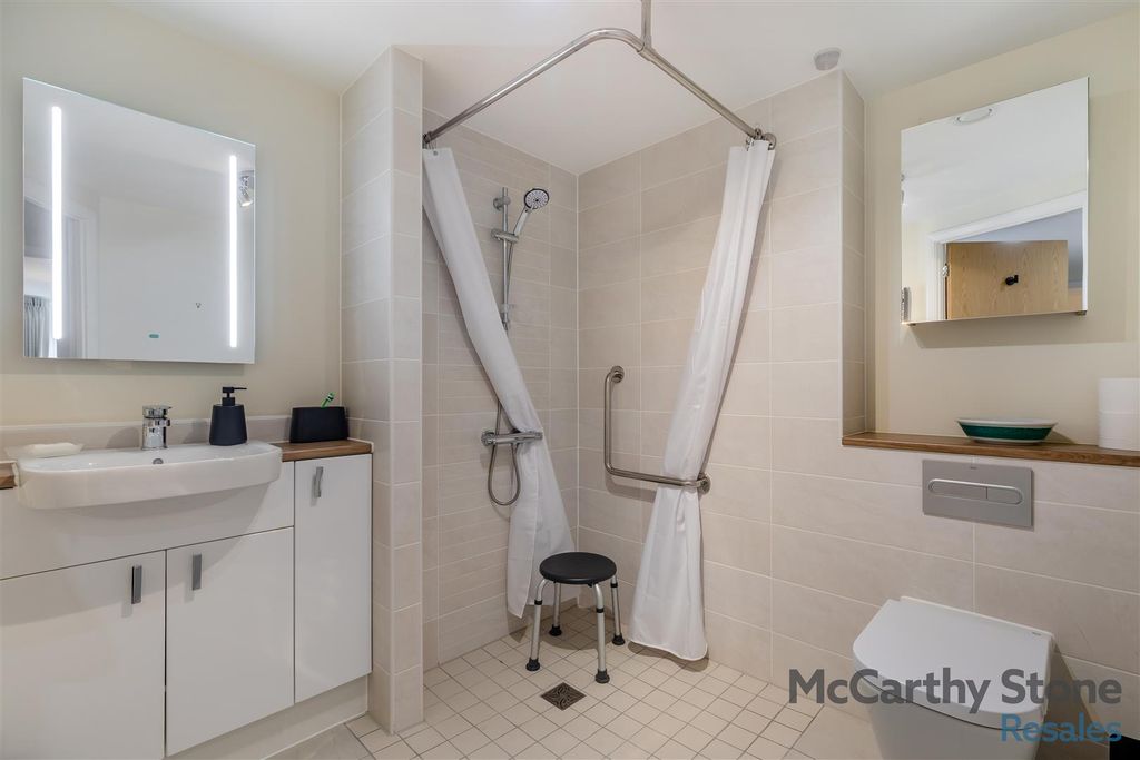 Additional image 10 of 2 bed flat for saleBurlington Gardens, Leyland PR25