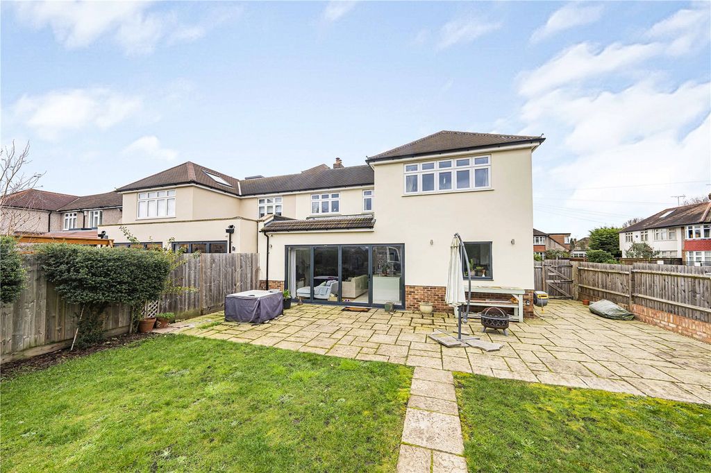 Additional image 2 of 5 bed semi-detached house for saleMatlock Way, New Malden KT3