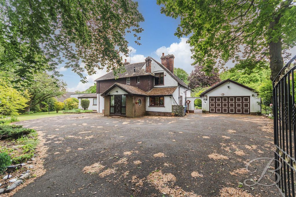 4 bed detached house for saleEakring Road, Mansfield NG18