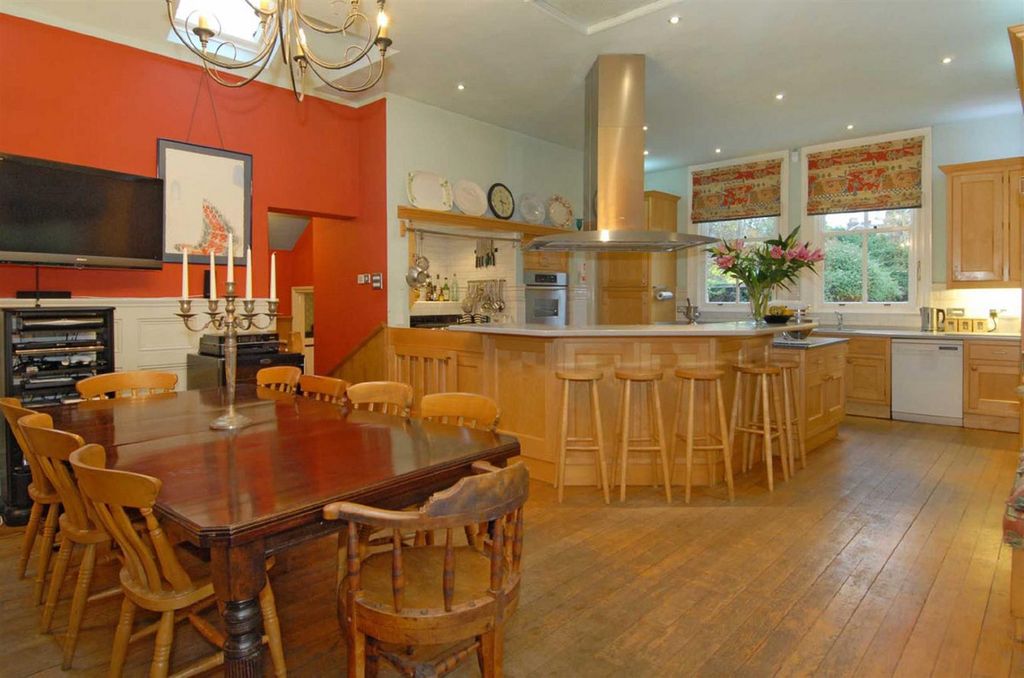 Additional image 8 of 7 bed villa for saleArlington Avenue, Leamington Spa, Warwickshire CV32