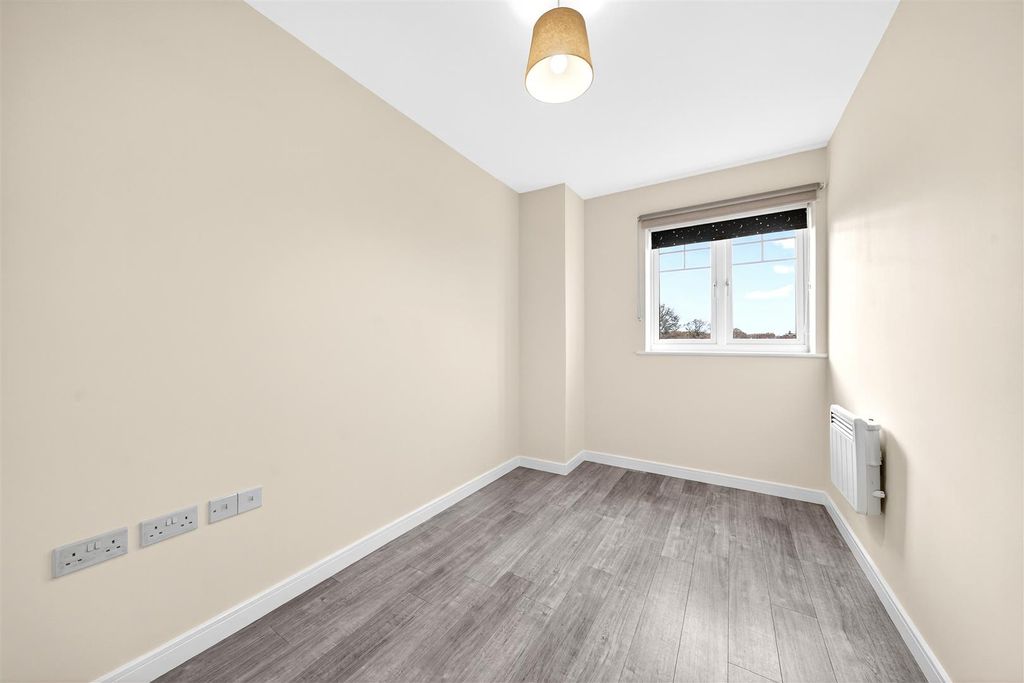Additional image 4 of 2 bed flat for saleField House, Schoolgate Drive, Morden SM4