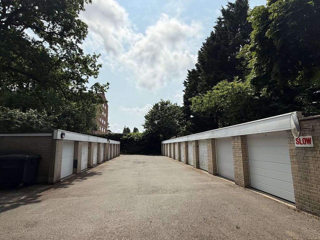 Additional image 20 of 2 bed flat for sale8 The Avenue, Poole BH13