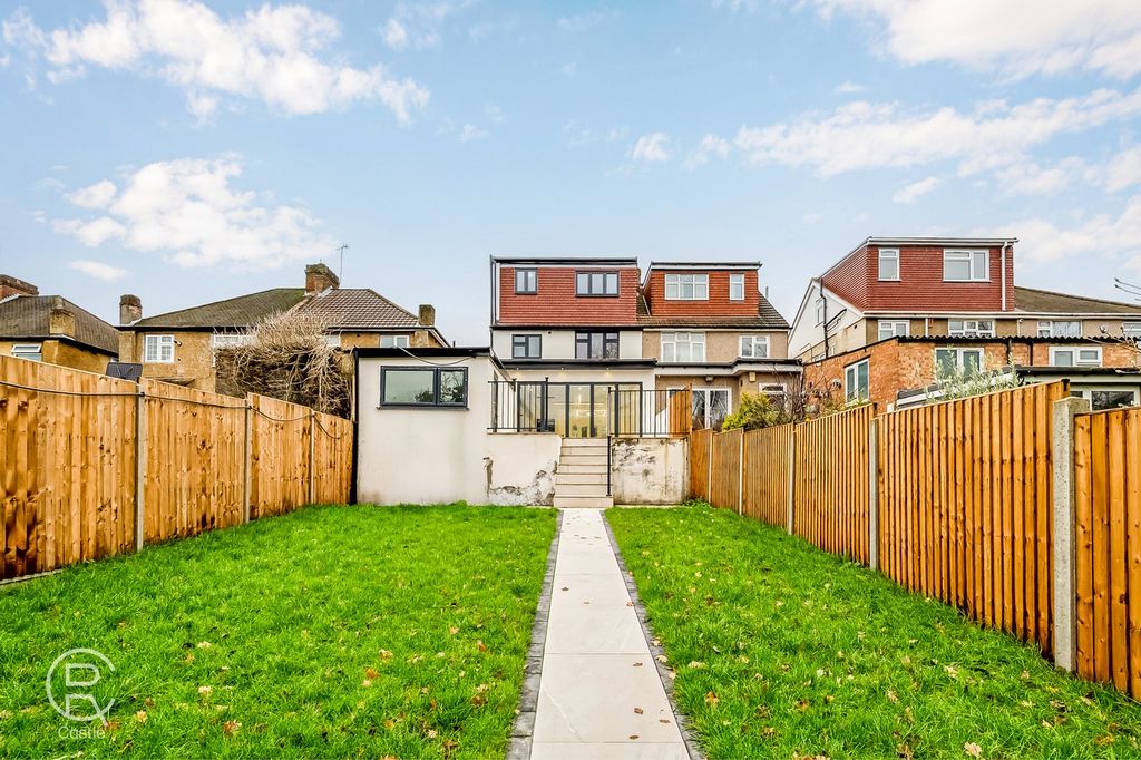 Additional image 3 of 5 bed semi-detached house for saleThe Heights, Northolt UB5