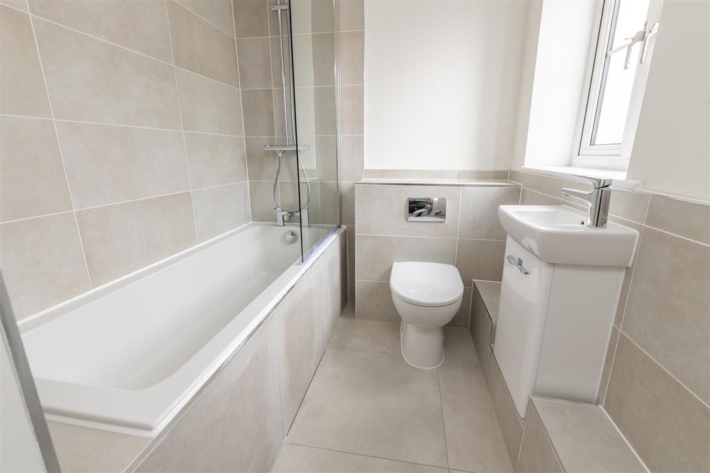 Additional image 11 of 4 bed terraced house for sale'the Chippel', Monmouth Park, Lyme Regis DT7