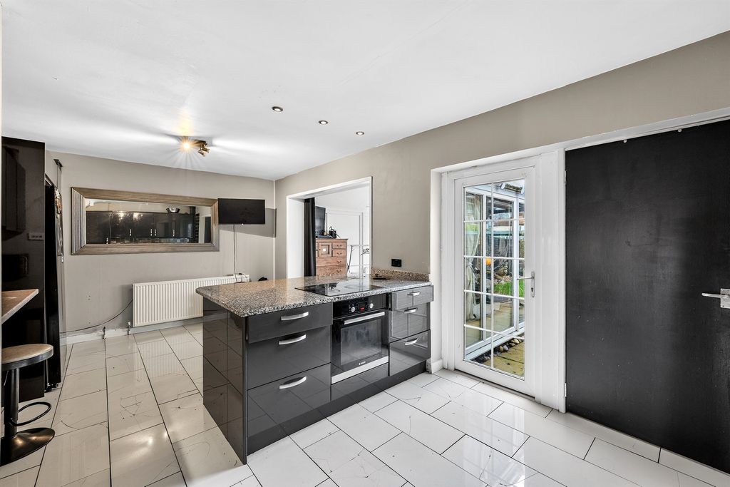 Additional image 13 of 5 bed semi-detached house for saleTudor Drive, Morden SM4