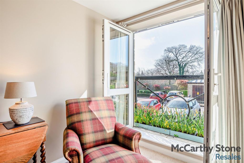 Additional image 9 of 2 bed flat for saleHollis Court, Castle Howard Road, Malton YO17