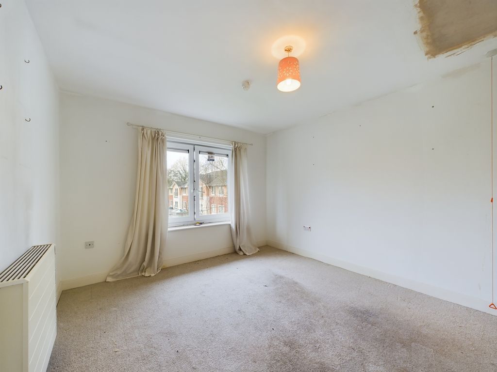 1 bed flat for saleHeyeswood, Haydock WA11