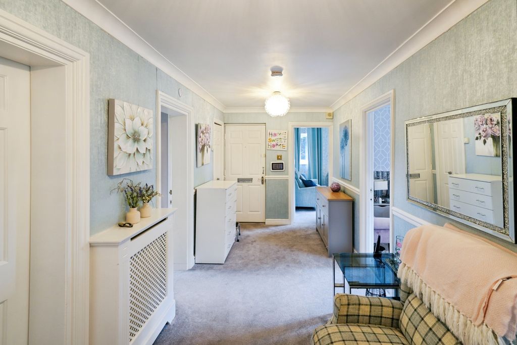 Additional image 2 of 3 bed flat for saleWaterford Road, Prenton CH43