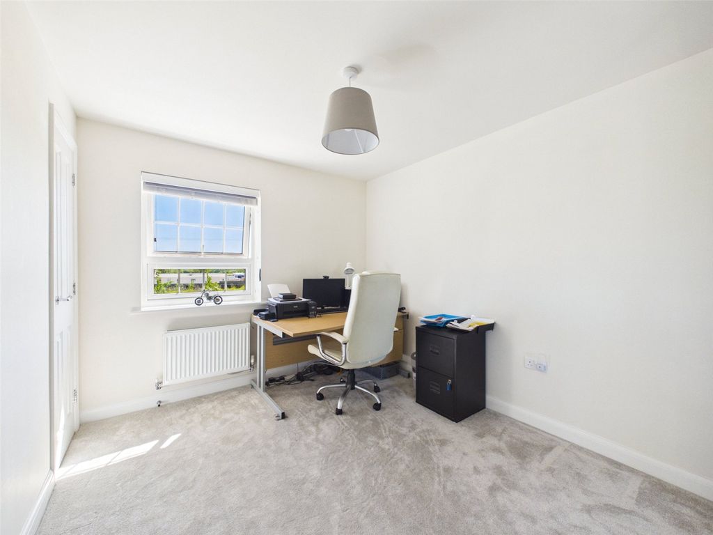 Additional image 22 of 4 bed detached house for salePeregrine Close, Newent, Gloucestershire GL18
