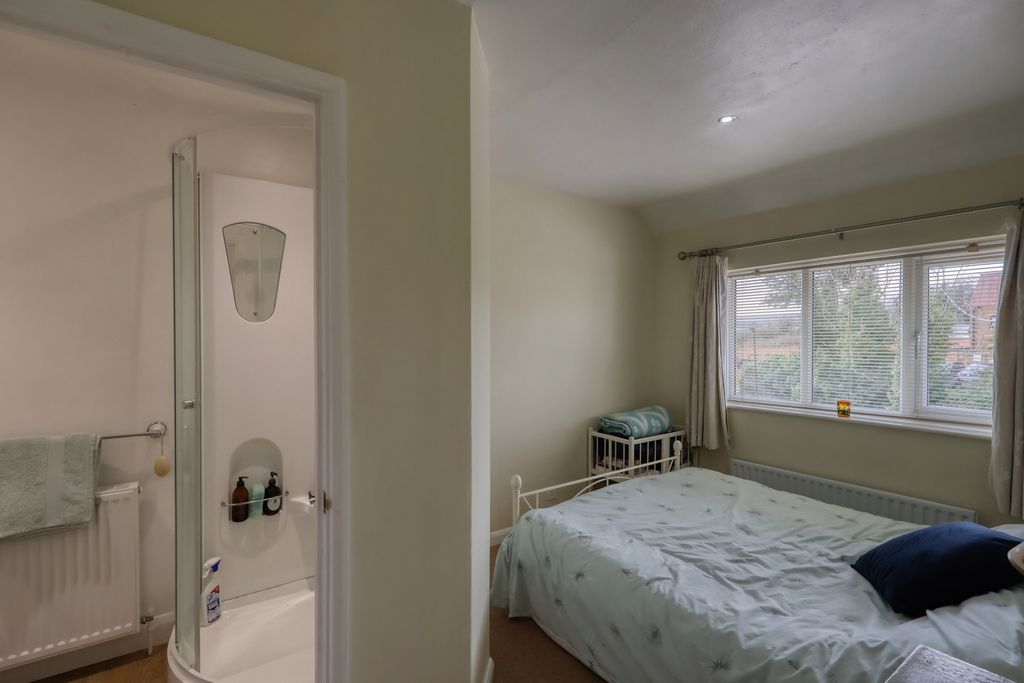 Additional image 13 of 4 bed semi-detached house for saleSummerleys Road, Princes Risborough, Buckinghamshire HP27