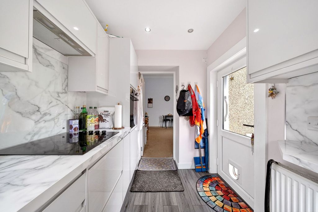 Additional image 18 of 2 bed cottage for saleThe Loan, Loanhead EH20