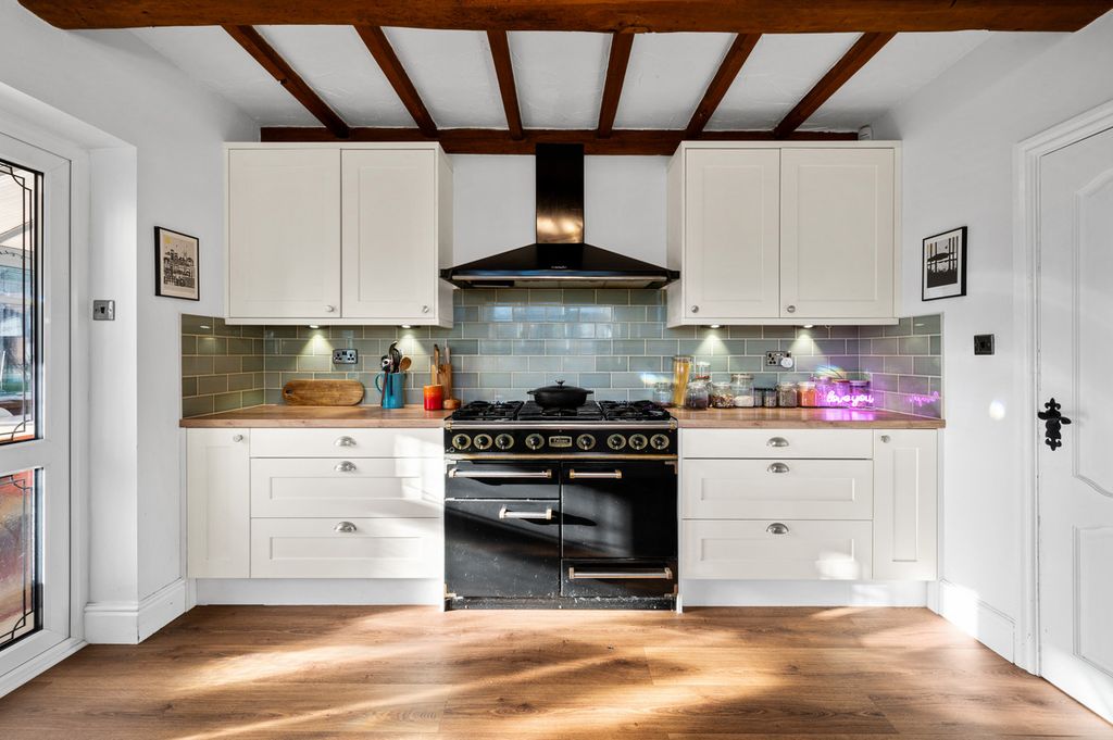 Additional image 9 of 4 bed detached house for salePark Mount Drive, Macclesfield SK11