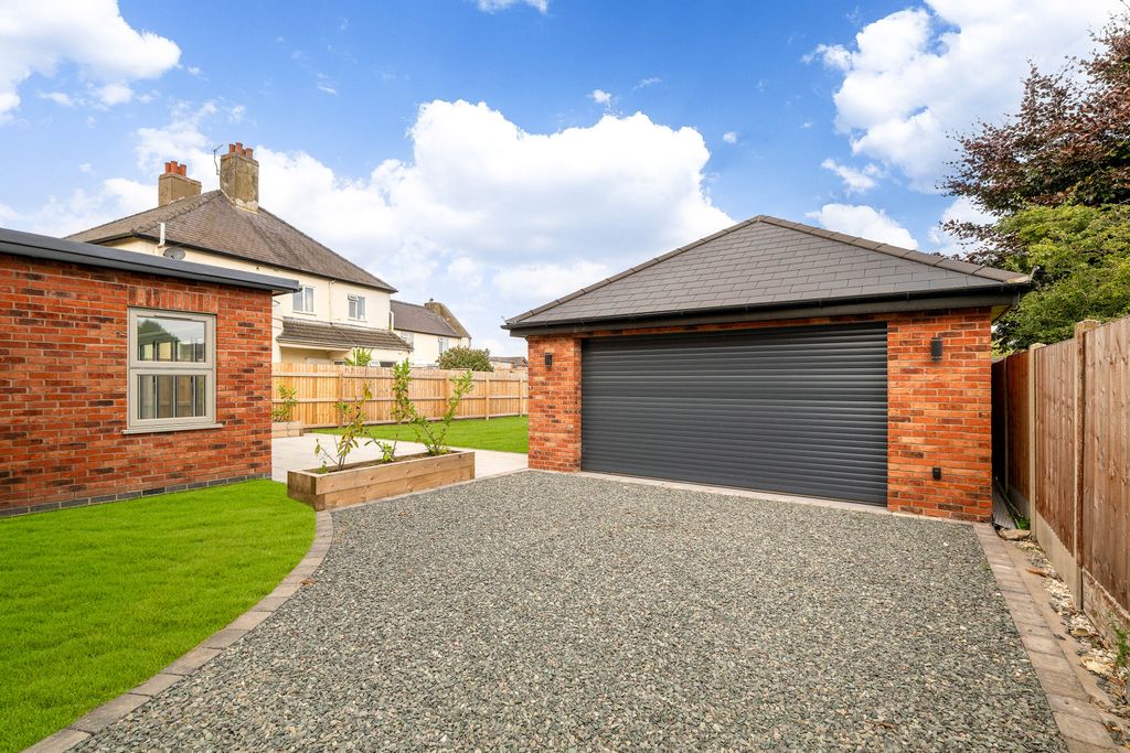Additional image 35 of 4 bed detached house for saleWillingham Road, Market Rasen LN8