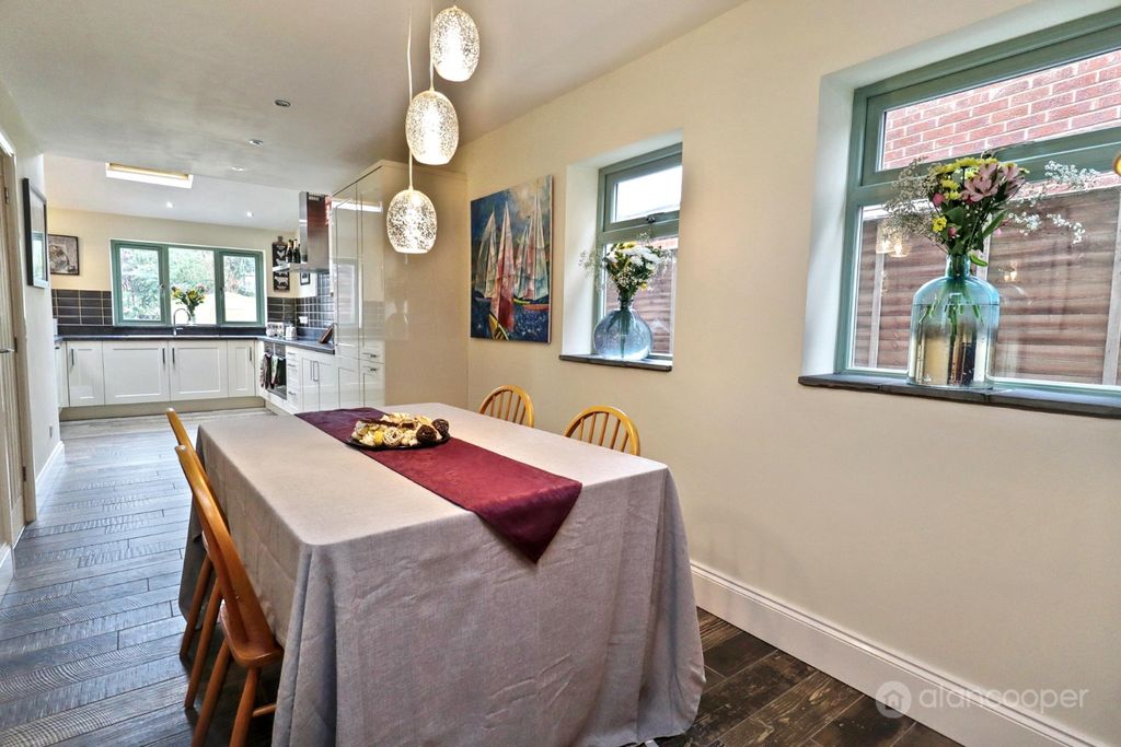 Additional image 12 of 4 bed detached house for saleMilby Drive, St Nicolas Park, Nuneaton CV11