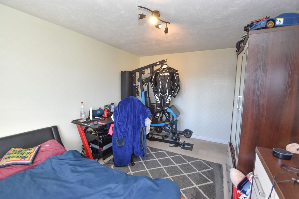 Additional image 6 of 2 bed flat for saleQueens Road, Skegness PE25