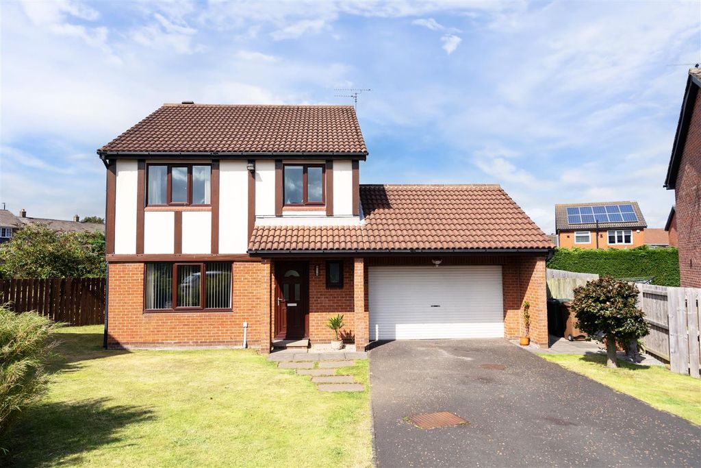 4 bed detached house for saleAbbots Way, North Shields NE29