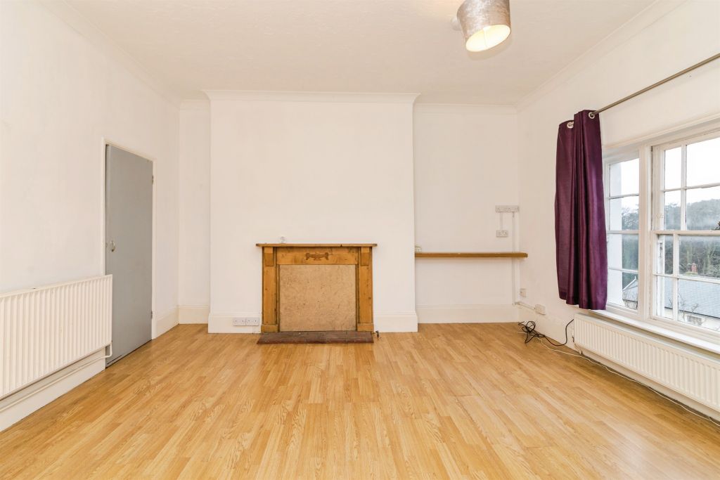 Studio for saleNorth Parade, Lowestoft NR32 photo 3