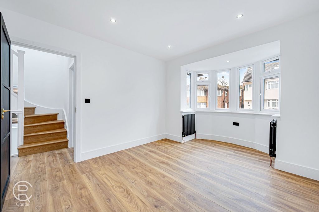 Additional image 16 of 5 bed semi-detached house for saleThe Heights, Northolt UB5