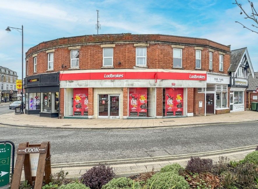 1 bed flat for sale10A High Street, Newmarket, Suffolk CB8