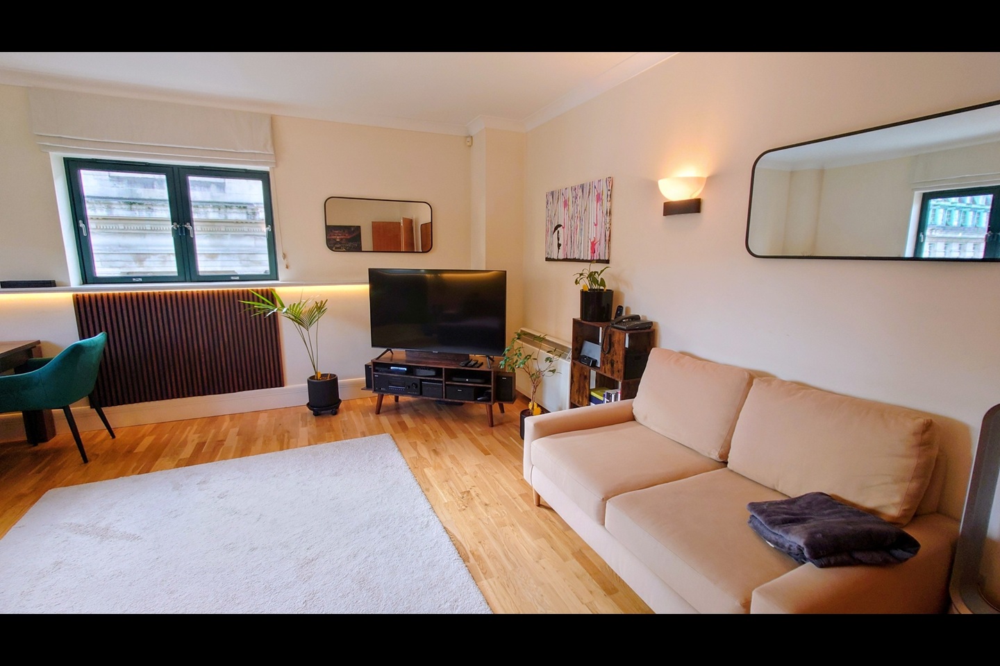 1 Bed Flat, East Block, SE1, N1 7GU photo 3