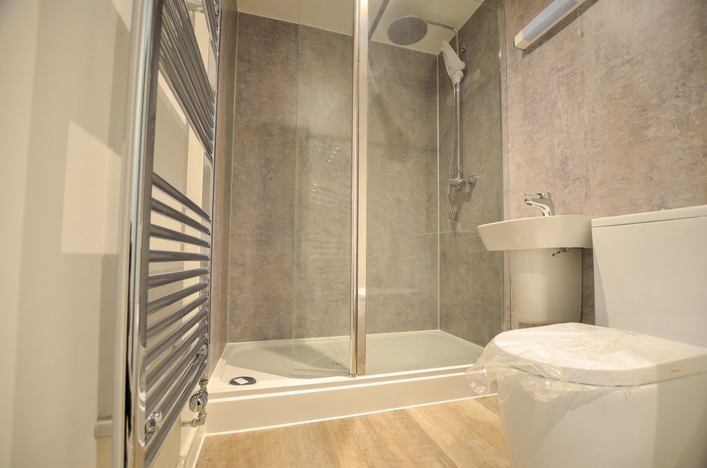 Additional image 5 of 1 bed flat for saleThe Yard, Lostwithiel, Cornwall PL22