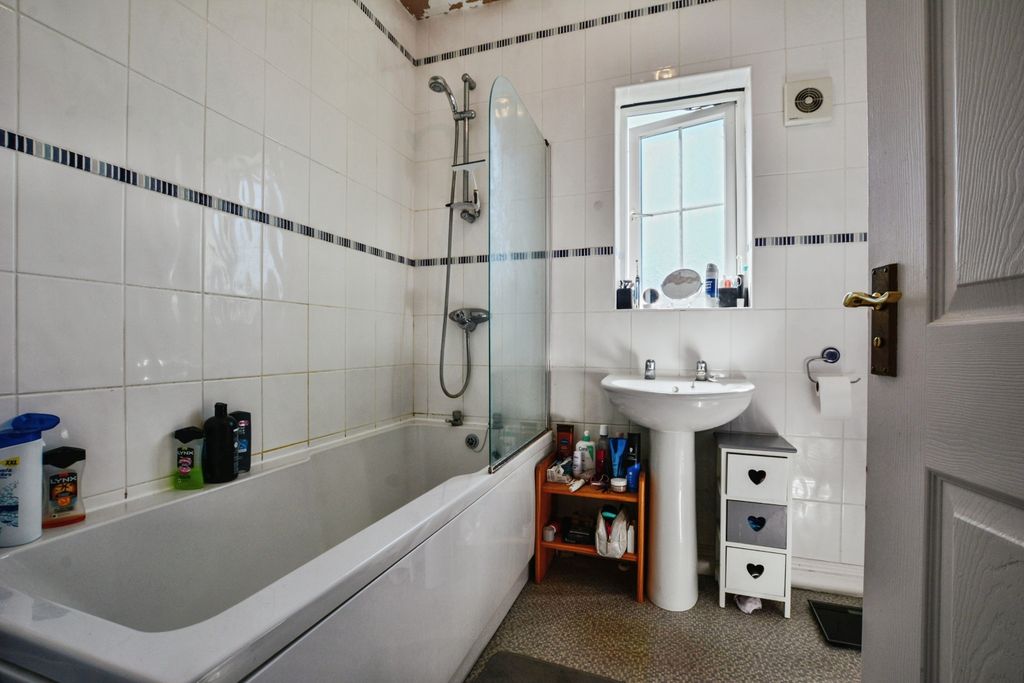 Additional image 12 of 2 bed flat for saleMulberry Way, Skegness PE25