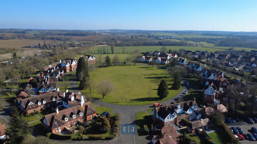 3 bed end terrace house for saleGreat Stony Park, Ongar CM5