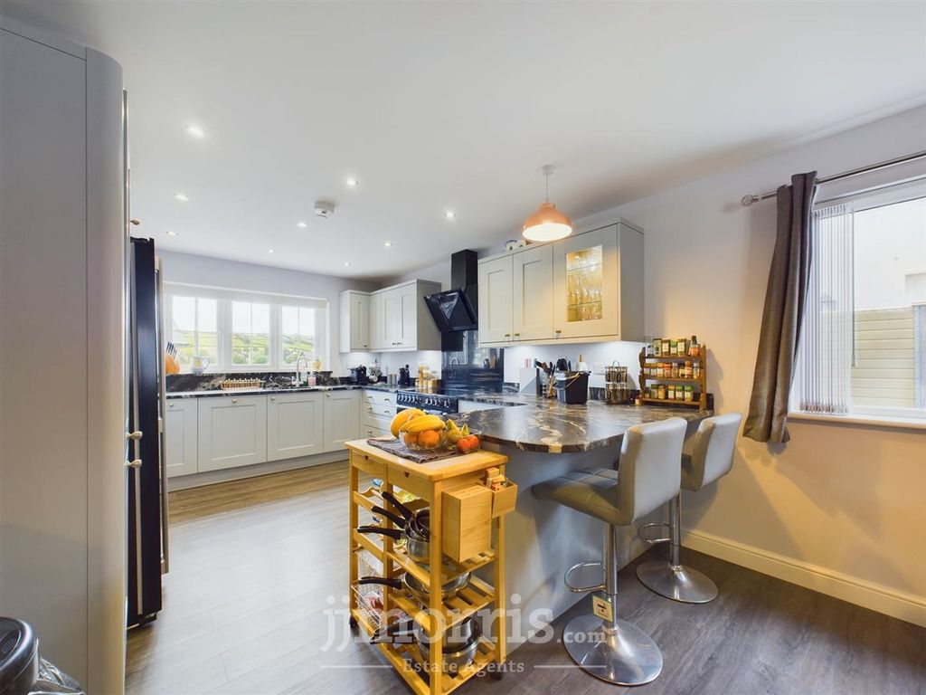 Additional image 10 of 4 bed property for saleCaeberllan, Adpar SA38