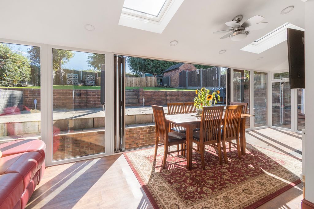Additional image 11 of 4 bed detached house for saleKnottingley Road, Pontefract WF8
