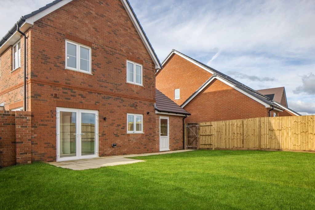 Additional image 5 of 3 bed link detached house for sale"Chestnut" at 18 Goshawk Road, Lancing BN15
