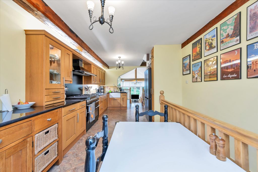 Additional image 8 of 4 bed semi-detached house for saleCotton End Road, Exning, Suffolk CB8