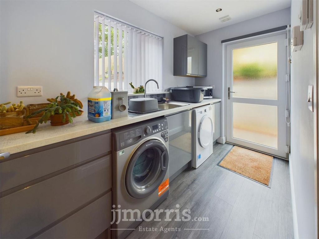 Additional image 17 of 4 bed property for saleCaeberllan, Adpar SA38