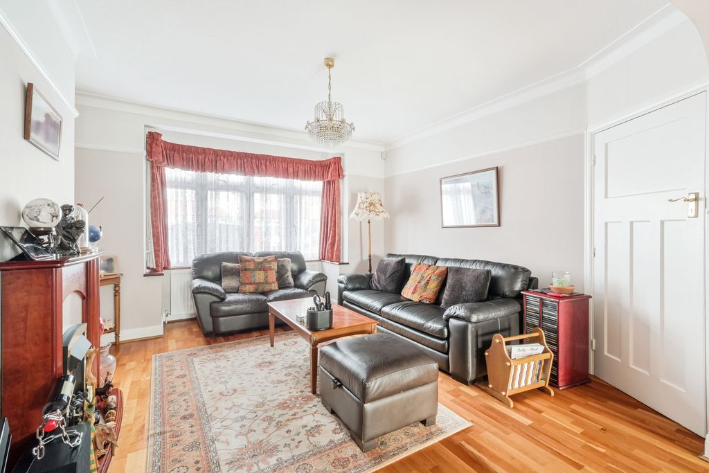 Additional image 6 of 5 bed semi-detached house for saleMaycross Avenue, Morden SM4