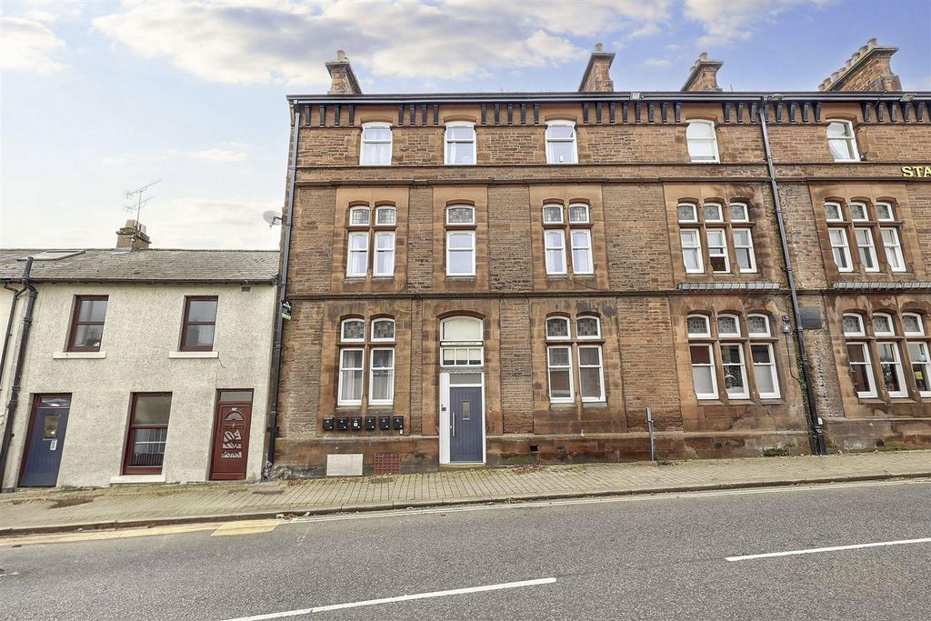 8 bed property for saleCastlegate, Penrith CA11