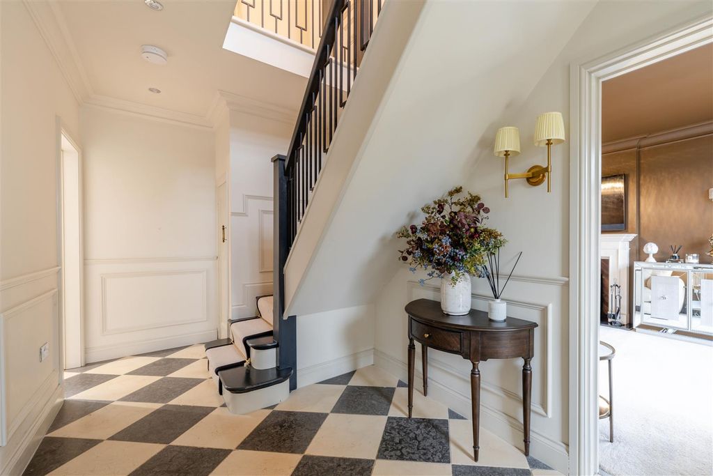 Additional image 5 of 4 bed detached house for salePark View, Moulton, Northampton NN3