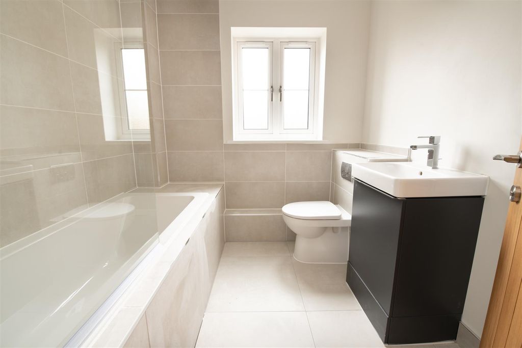Additional image 13 of 4 bed terraced house for sale'the Chippel', Monmouth Park, Lyme Regis DT7