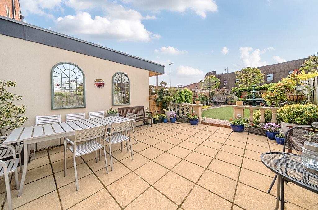 Additional image 12 of 4 bed detached house for salePerseus Terrace, Gunwharf Quays, Portsmouth, Hampshire PO1