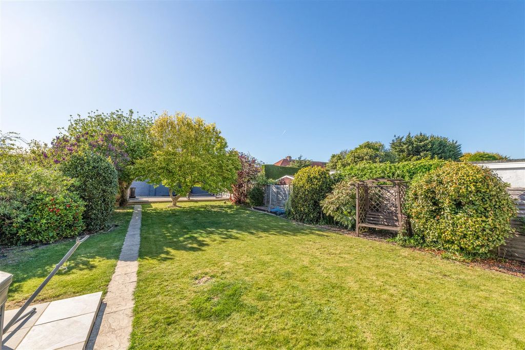 Additional image 24 of 5 bed detached house for saleGrinstead Lane, Lancing BN15
