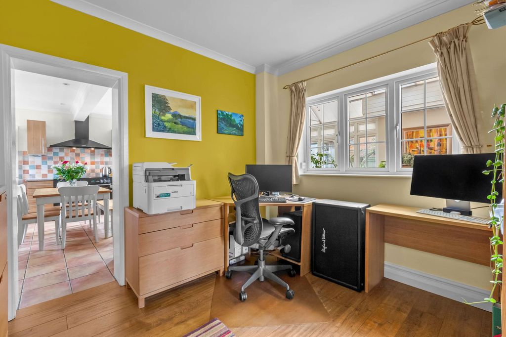 Additional image 13 of 4 bed detached house for saleIlmer, Princes Risborough HP27