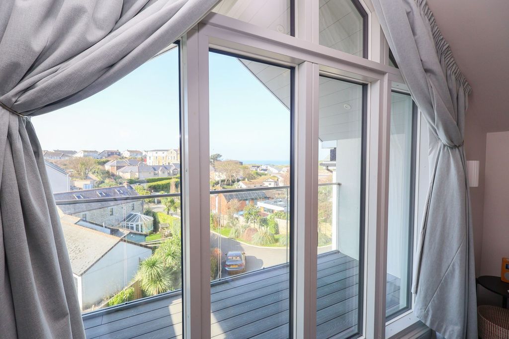 Additional image 12 of 4 bed terraced house for saleThe Strand, Porth, Newquay TR7