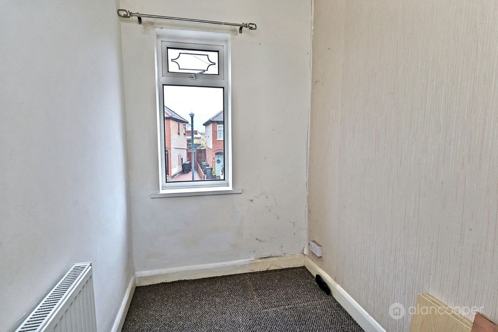 Additional image 13 of 3 bed semi-detached house for saleBeaumont Road, Nuneaton, Warwickshire CV11
