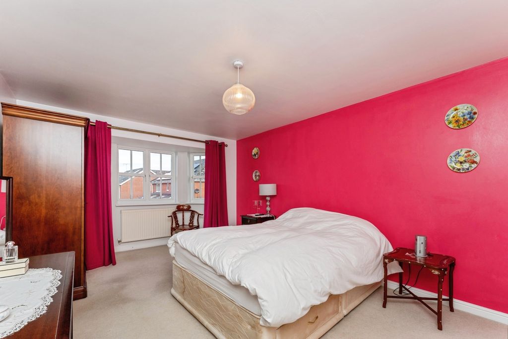 Additional image 12 of 4 bed detached house for saleMill Croft, Neston, Cheshire CH64