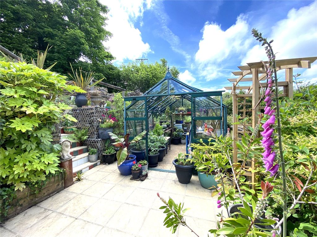 Additional image 20 of 4 bed detached house for saleGilbury Hill, Lostwithiel, Cornwall PL22