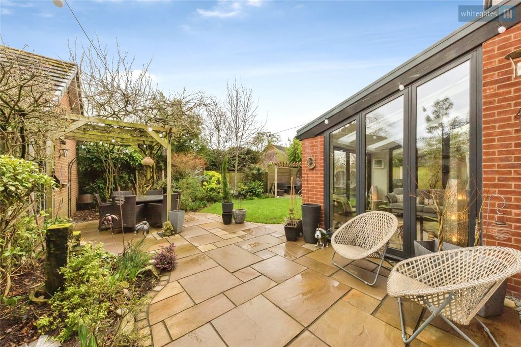 Additional image 23 of 5 bed detached house for saleKensington Drive, Willaston, Nantwich, Cheshire CW5