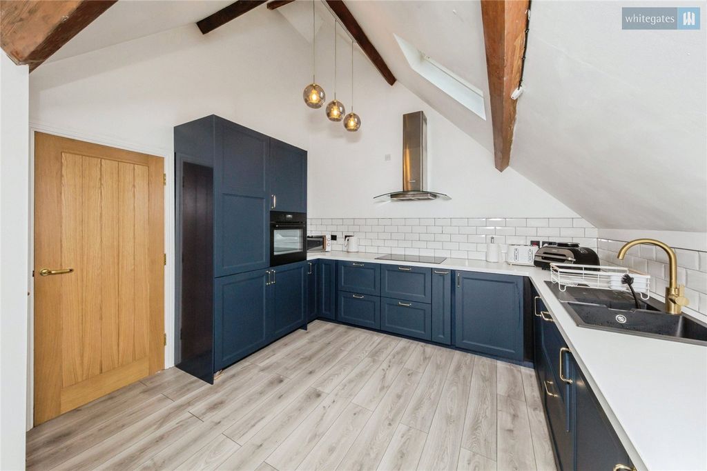 Additional image 2 of 2 bed flat for saleKensington Court, Nantwich, Cheshire CW5