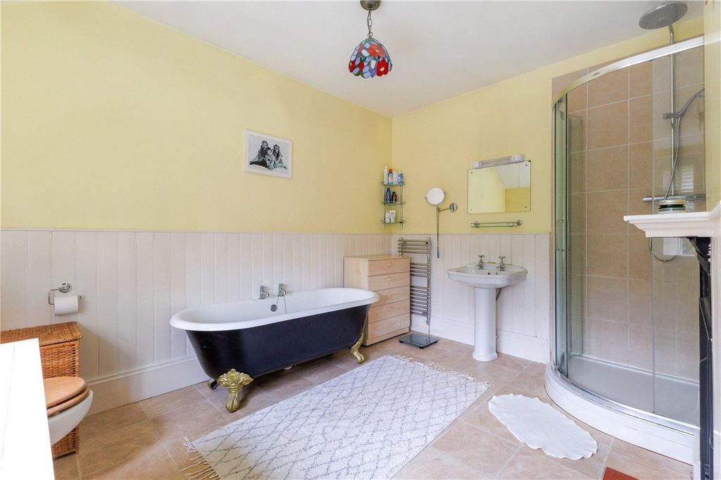 Additional image 17 of 5 bed detached house for saleBath Road, Marlborough, Wiltshire SN8