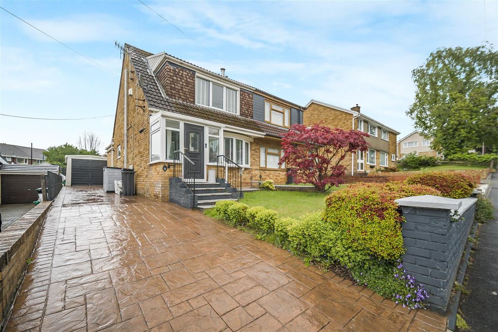3 bed semi-detached house for saleGlannant Way, Neath SA11