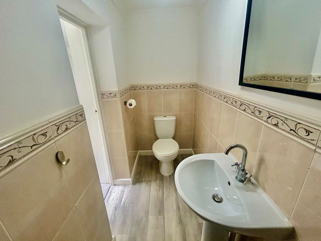 Additional image 23 of 2 bed flat for saleAlta Vista Road, Paignton TQ4